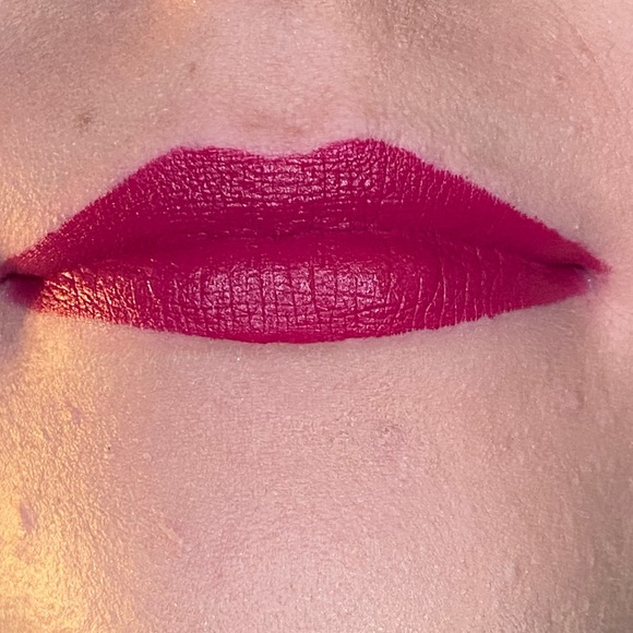 LuxeTrance Lipstick- Pink Ultraness & Psycho Candy - Picture 7 of 11